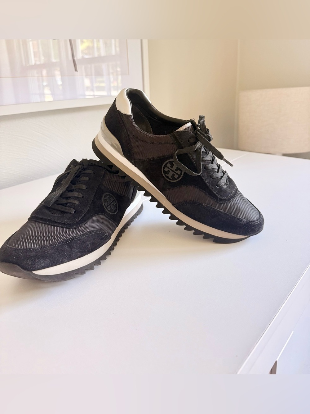 🖤 Tory Burch Black Leather & Suede Sneakers | Women’s Size 10 | Luxe Casual 🖤